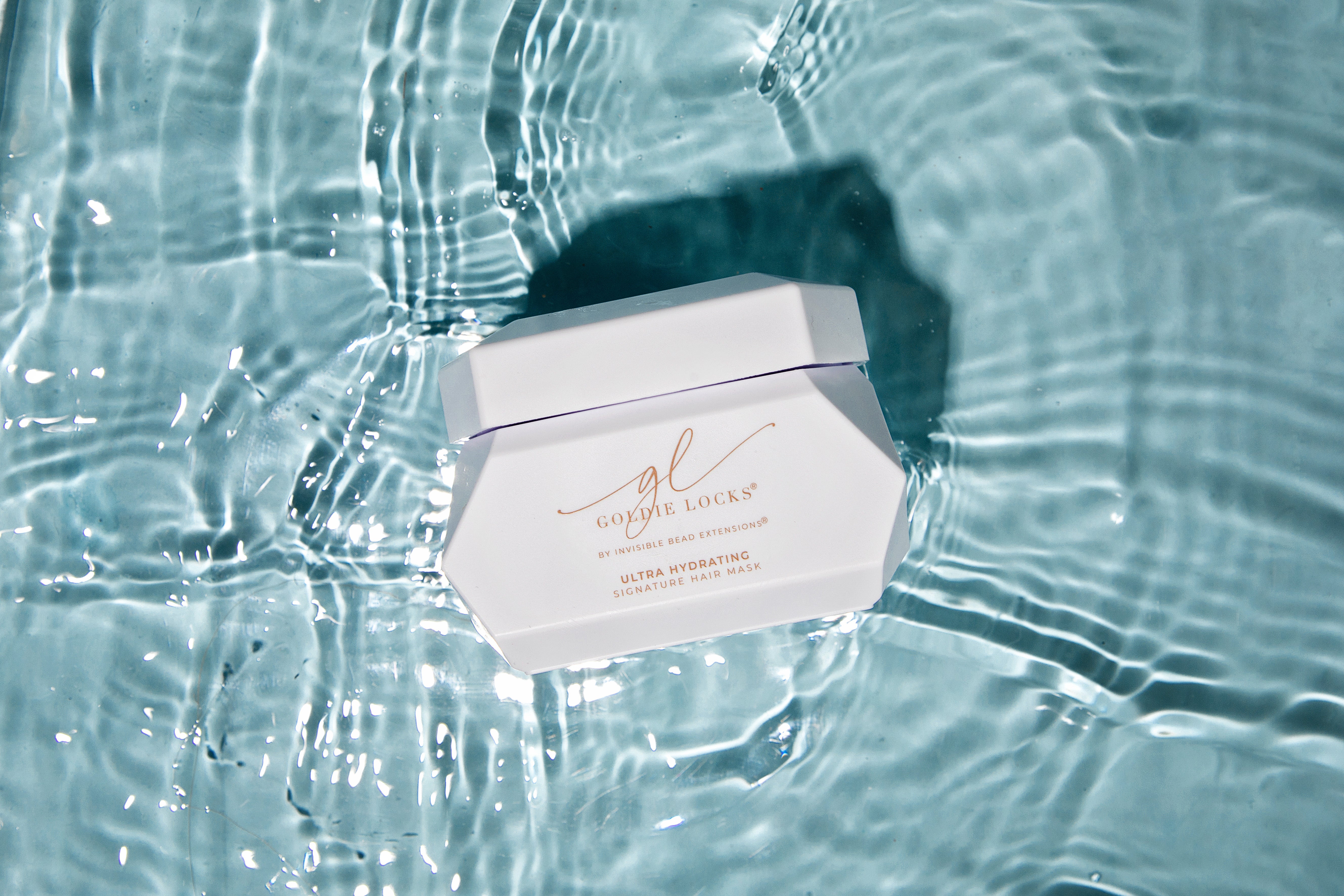 Transform Your Client’s Hair with Goldie Locks® Signature Hydrating Hair Mask